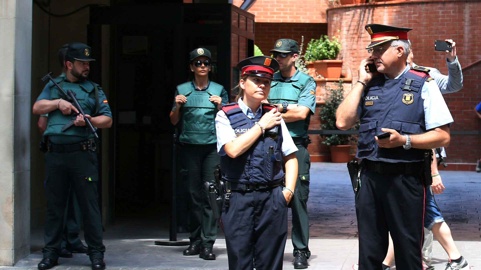 La Guardia Civil busca en la comisaría de los Mossos de Lleida grabaciones del operativo del 1-O