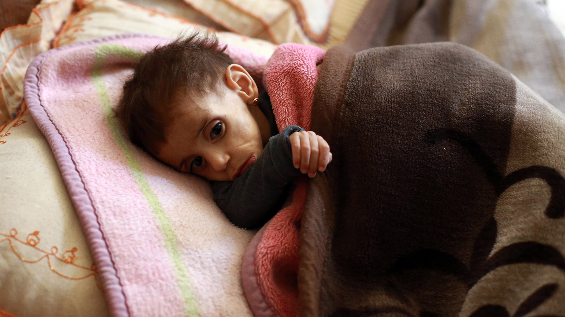 La ONU advierte a Siria que dejar morir de hambre en Guta es un crimen de guerra
