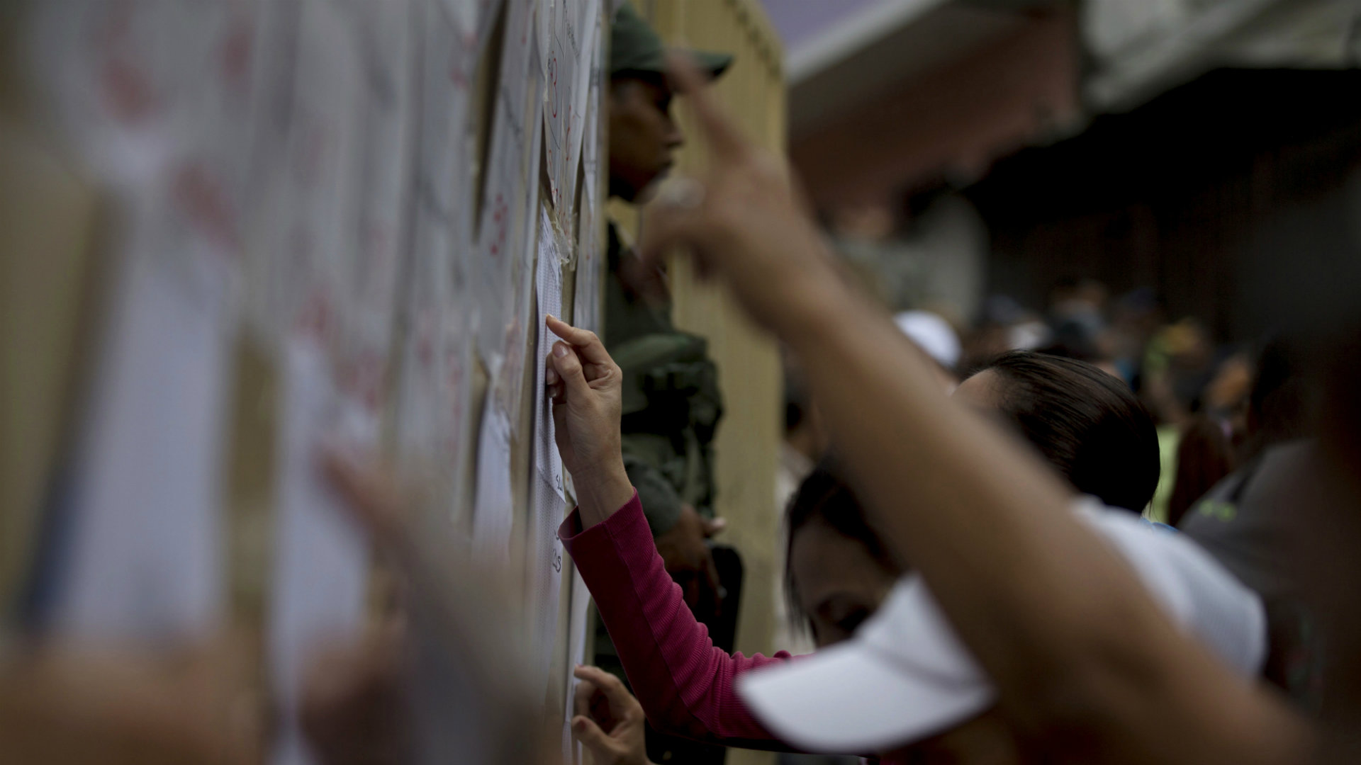 La oposición venezolana no irá a las elecciones municipales y se plantea elegir un líder único
