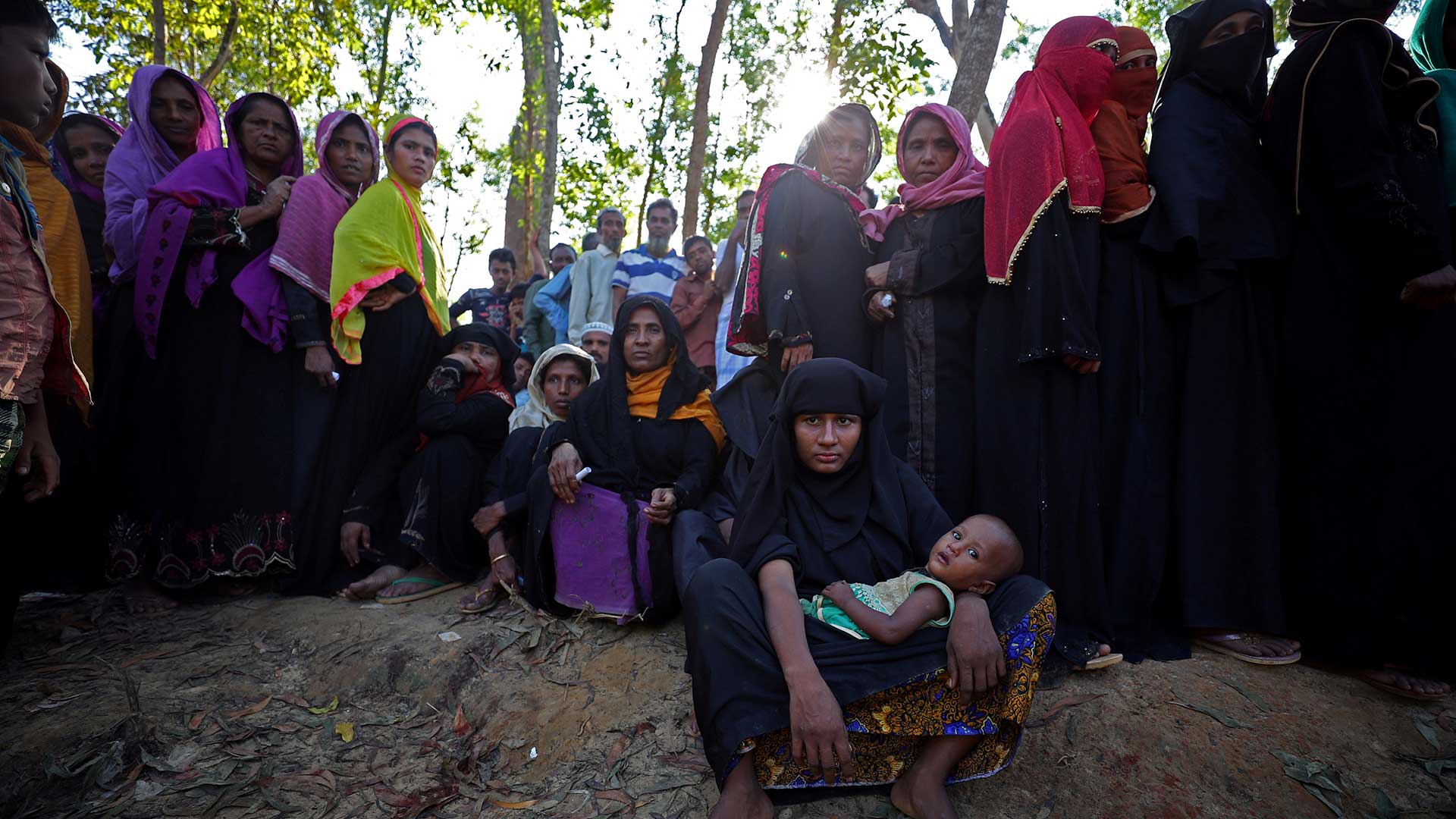 La UE destinará 30 millones de euros más a los refugiados rohingyas de Bangladesh