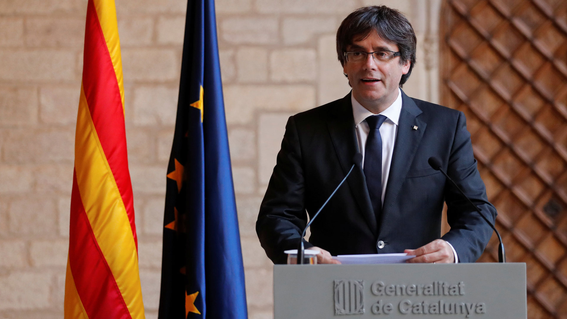 Puigdemont insiste en continuar con la independencia de Cataluña