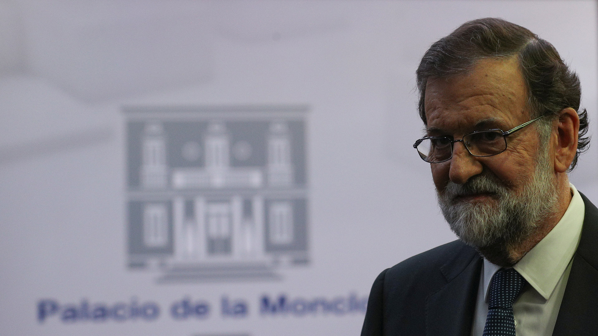 Rajoy exige a Puigdemont suprimir su proyecto de declaración de independencia