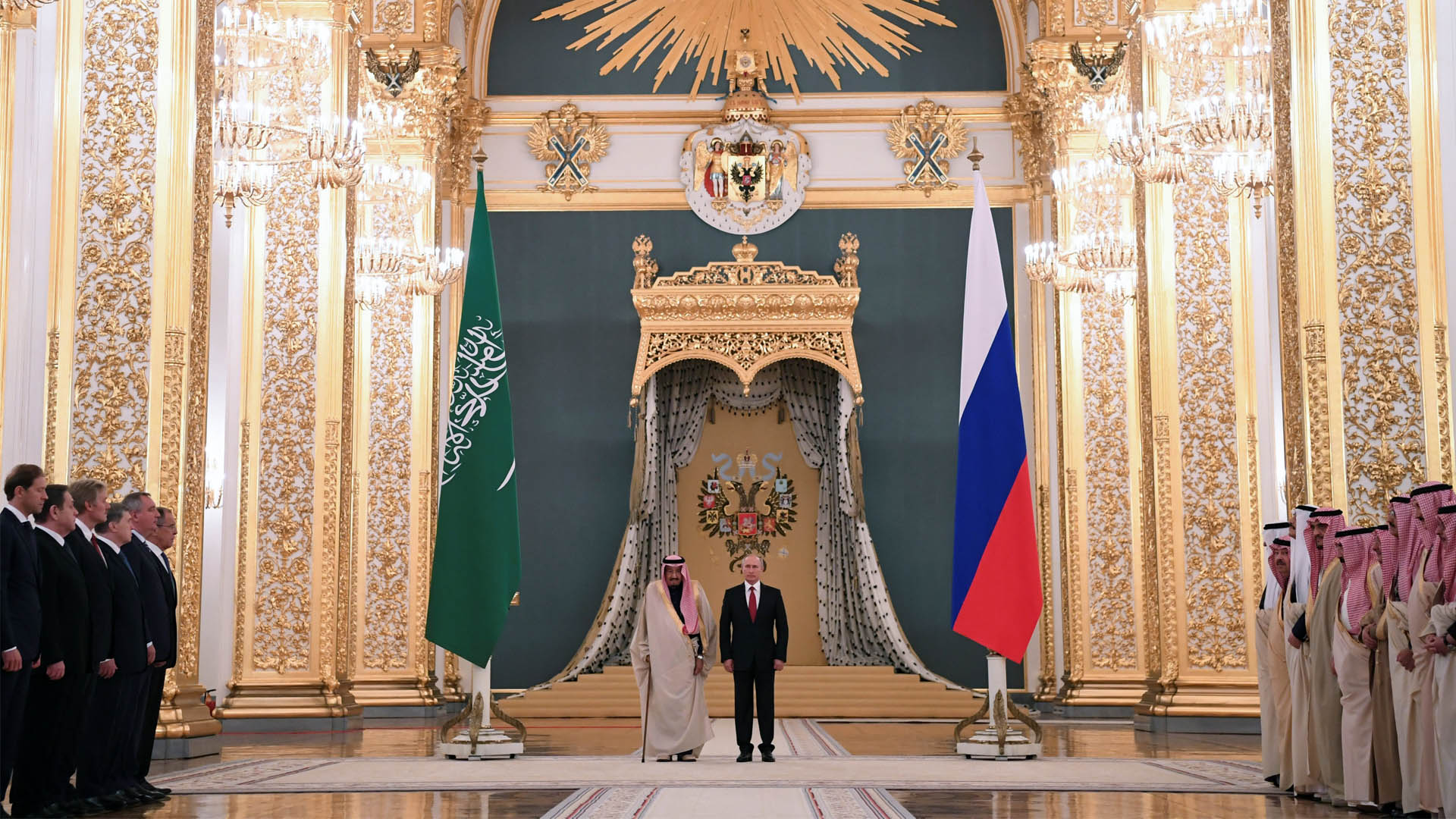 Rusia y Arabia Saudí acuerdan fabricar armas en territorio saudí