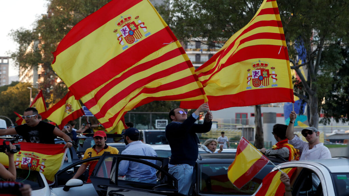 Los catalanes que se sienten españoles son los que más miedo tienen a expresar sus opiniones