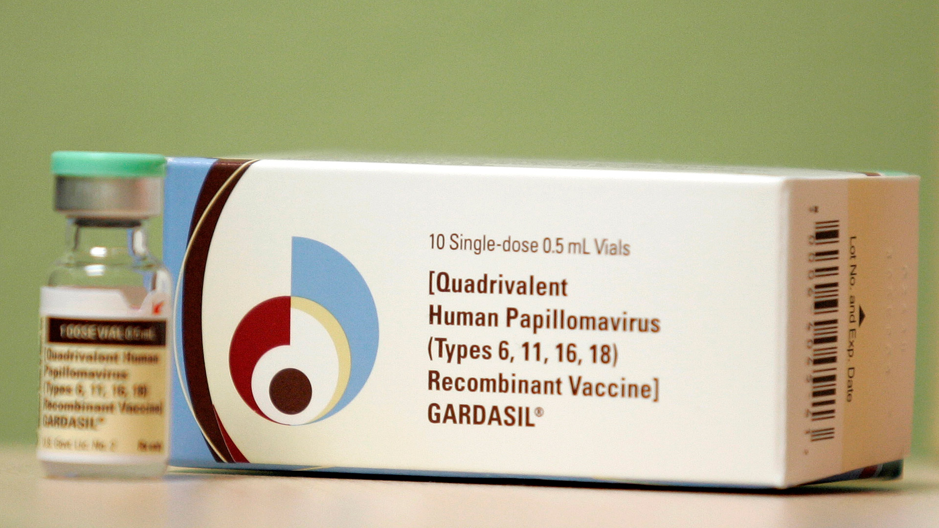 Un obispo irlandés pide perdón por relacionar la vacuna del VPH con la promiscuidad