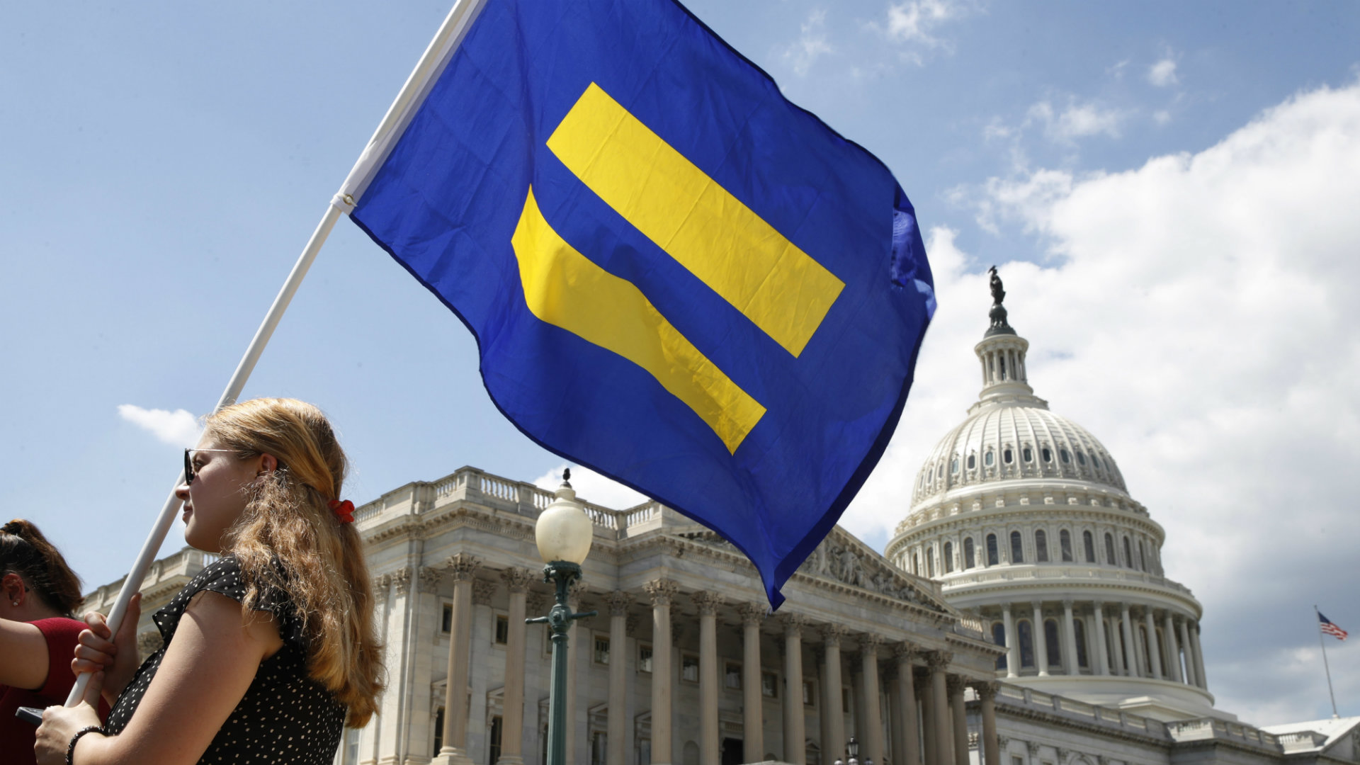 Una corte de EEUU bloquea el veto de Trump a los transgéneros en las filas militares