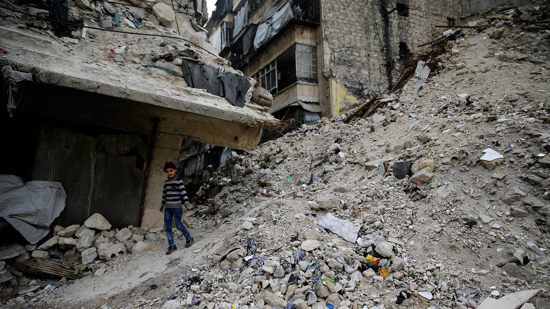 Al menos 16 muertos en bombardeos en la provincia siria de Alepo