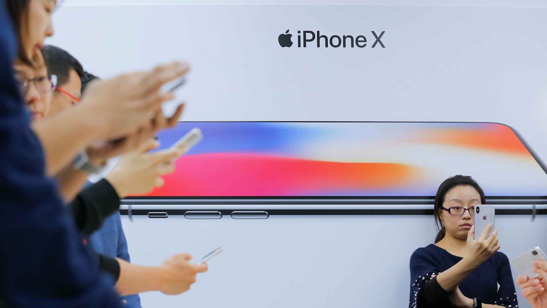 Apple reconoce el empleo irregular de estudiantes para fabricar el iPhone X en China