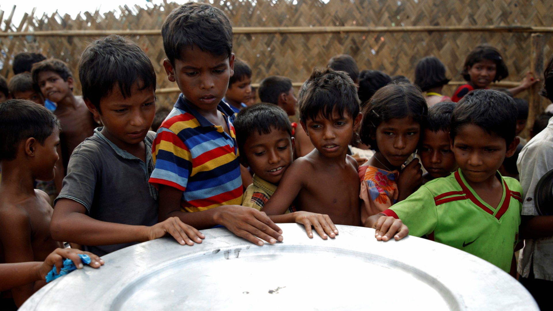 Bangladesh contabiliza 36.000 niños rohingya huérfanos 1