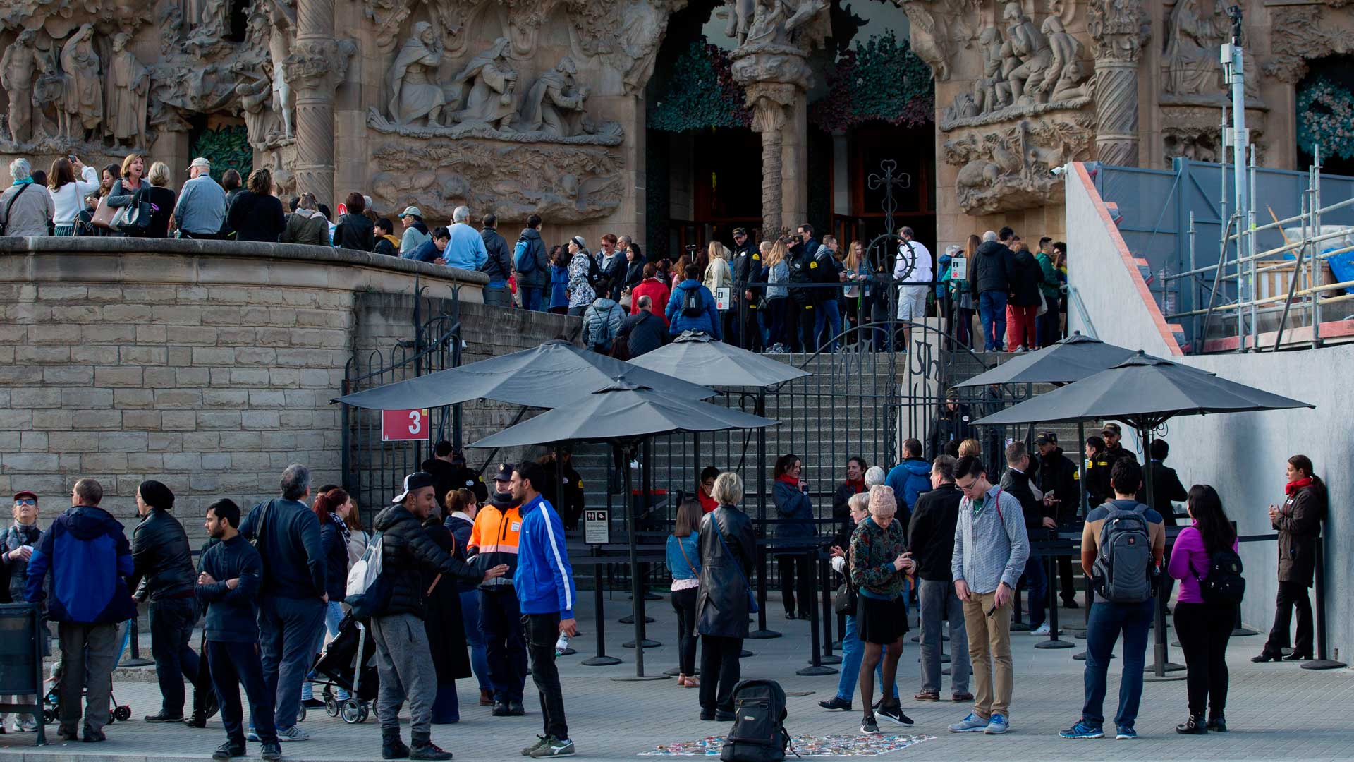 Barcelona peatonalizará la Sagrada Família e instalará bolardos en zonas céntricas