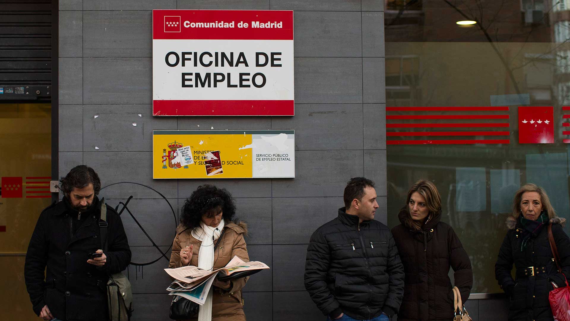 Cataluña y Andalucía, las comunidades donde más creció el paro en octubre