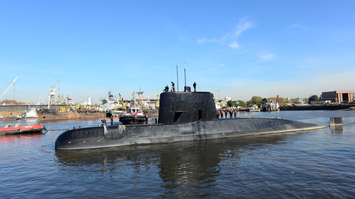 Detectan siete llamadas fallidas desde el submarino argentino desaparecido