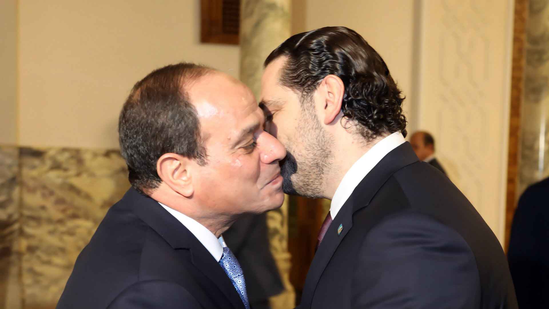 El primer ministro Saad Hariri regresa a Líbano tras hacer una escala en El Cairo