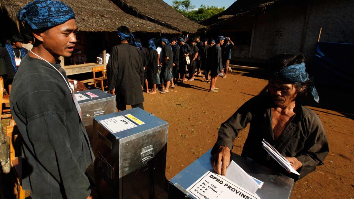 Indonesia reconocerá las religiones indígenas en los documentos de identidad