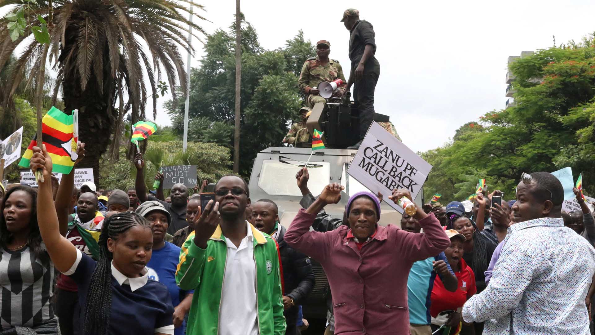 El partido de Mugabe le da un ultimátum para que dimita o hará una moción de censura