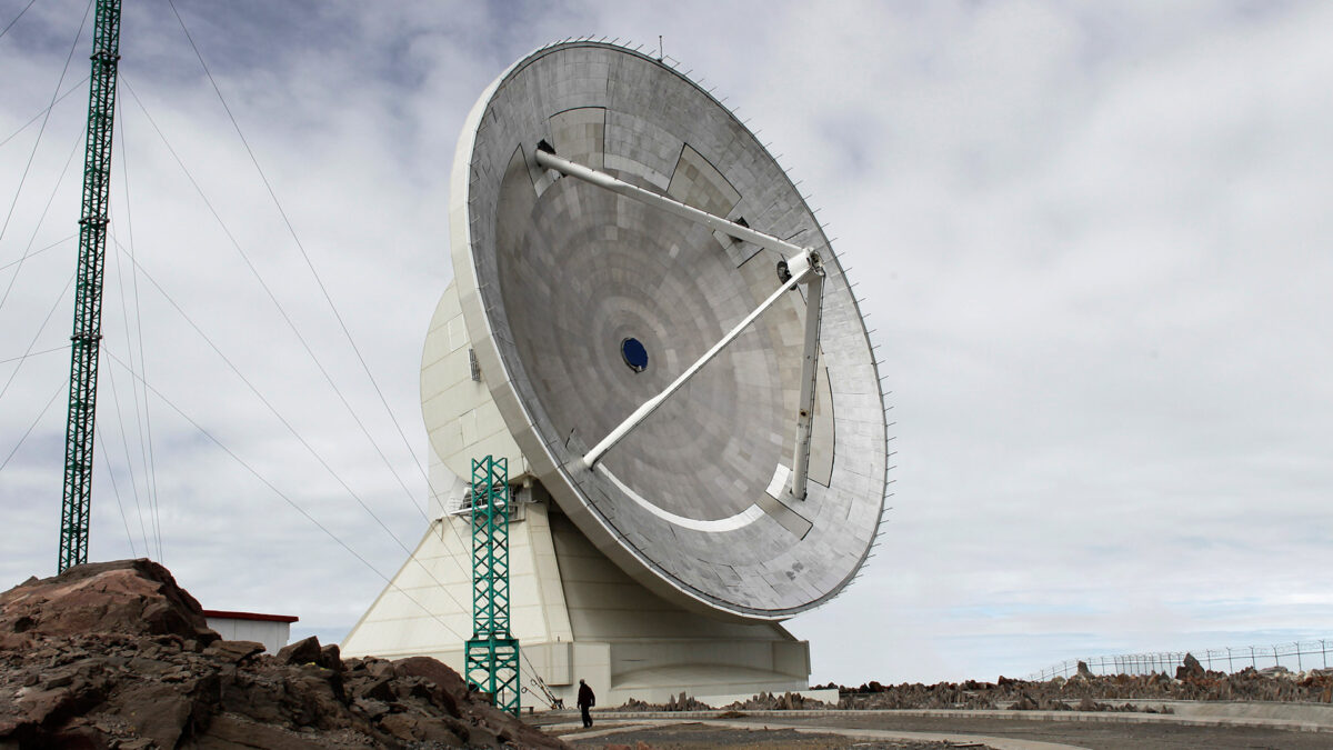 Los astrónomos observan una de las primeras galaxias formadas tras el ‘big bang’