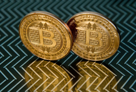 Los pequeños inversores se aferran a la volatilidad del Bitcoin