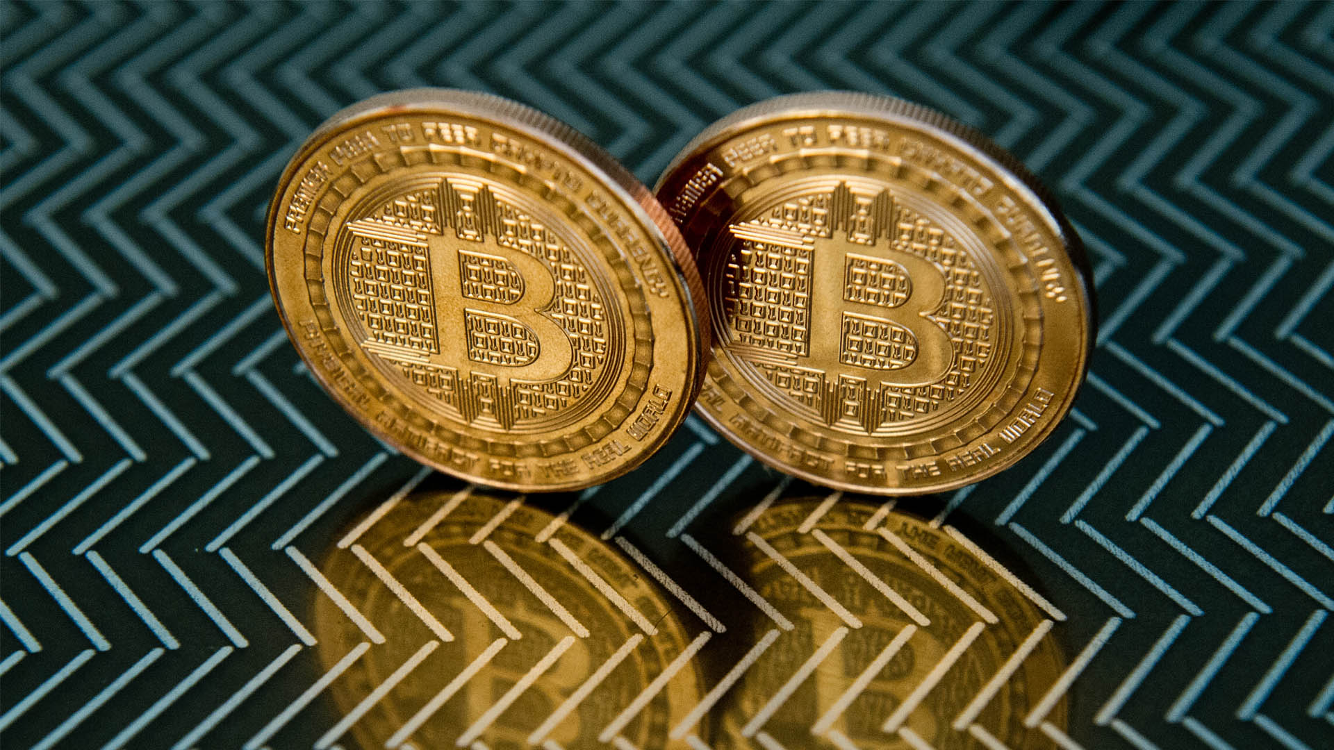 Los pequeños inversores se aferran a la volatilidad del Bitcoin