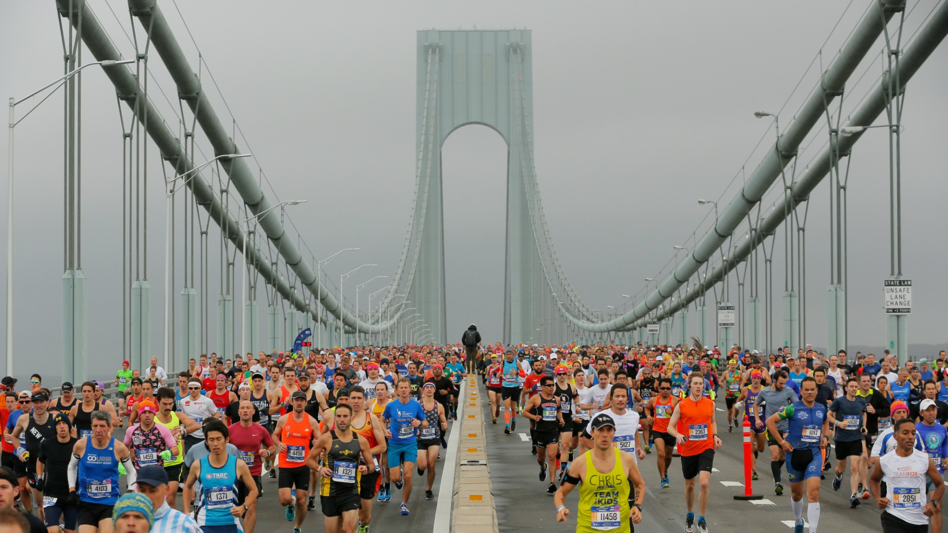 Nueva York corre su maratón bajo fuertes medidas seguridad a cinco días del atentado