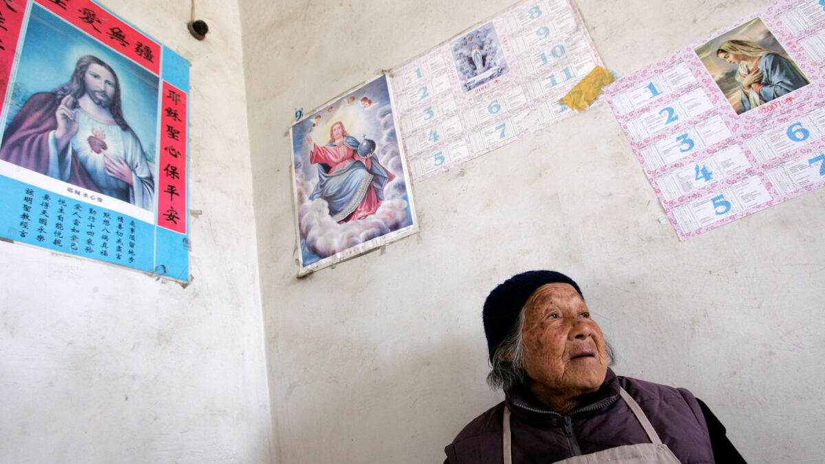 El Partido Comunista obliga a cristianos chinos a sustituir retratos de Cristo por los de Xi Jinping