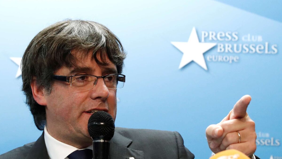 Puigdemont no acepta la pensión de expresidente y se niega a acatar el 155