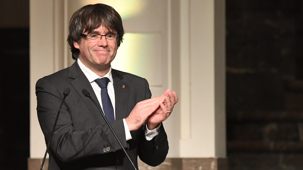 Puigdemont y sus exconsejeros comparecen ante el Tribunal belga