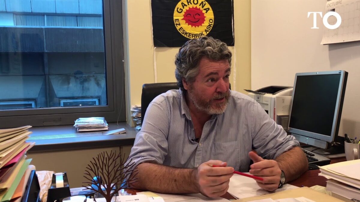 Vídeo | Juantxo López de Uralde: “El medio ambiente es eso que se destruye mientras estamos hablando de Cataluña”