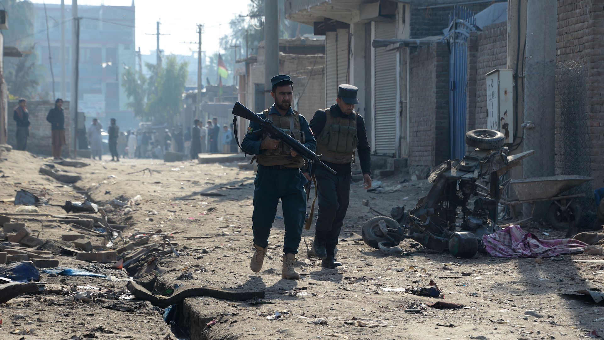 Al menos siete muertos y trece heridos en un atentado suicida en Afganistán