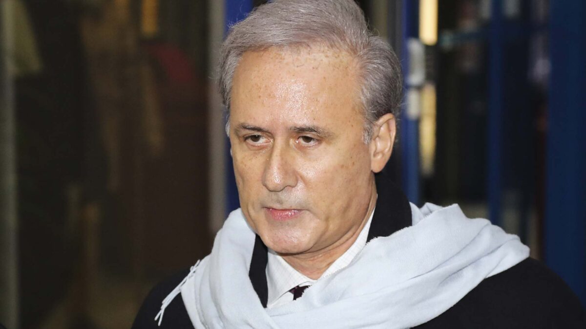 Comienza el juicio contra un exministro francés acusado por dos mujeres de violación