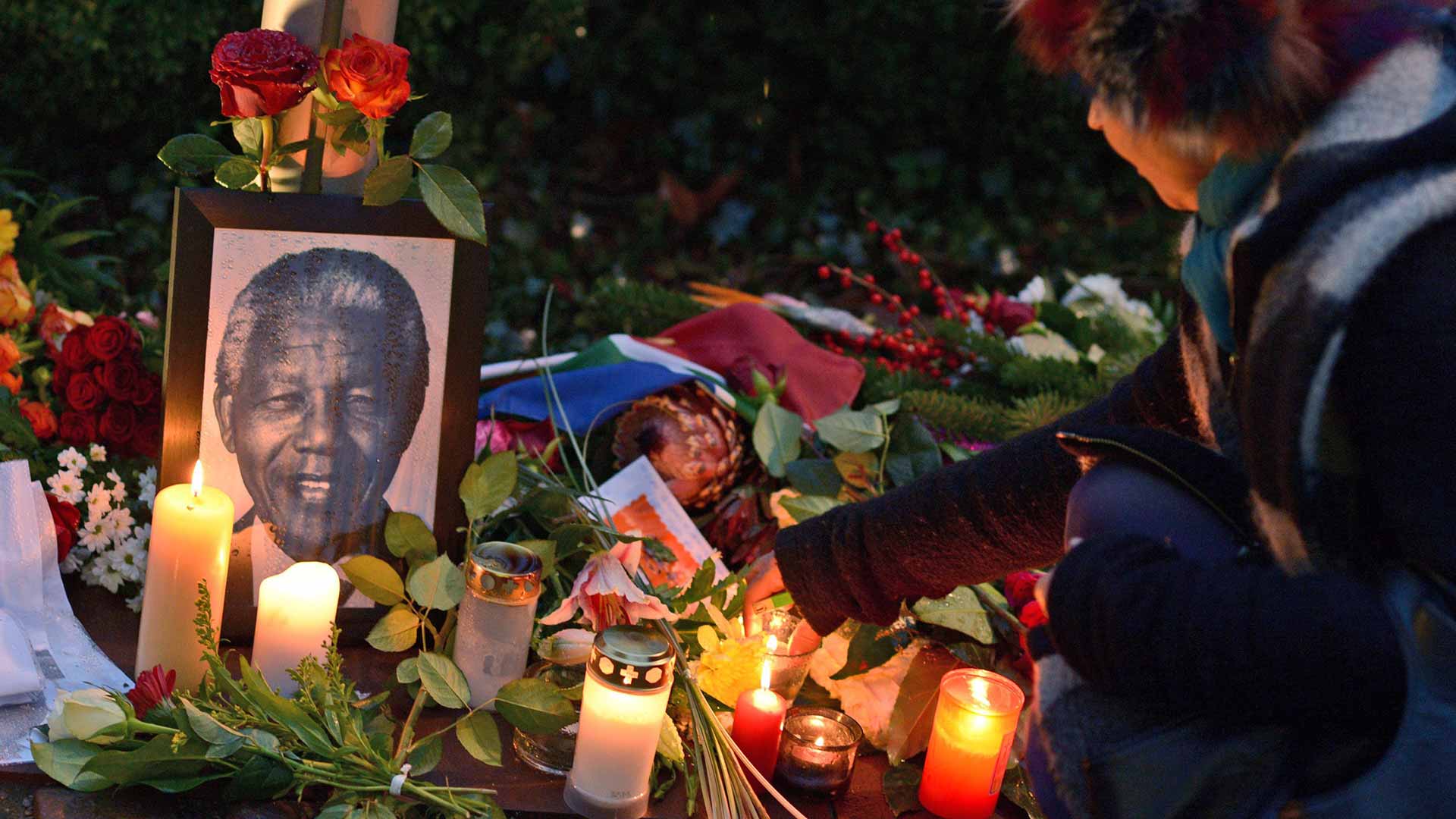 Detectado un gasto millonario irregular en la organización del funeral de Mandela