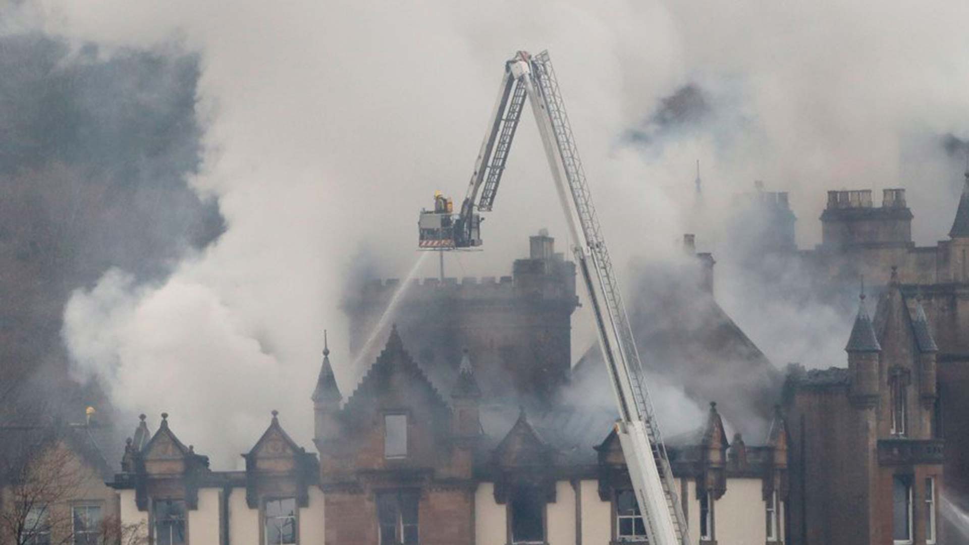 Dos personas mueren durante un incendio en el lujoso hotel escocés ‘Cameron House’