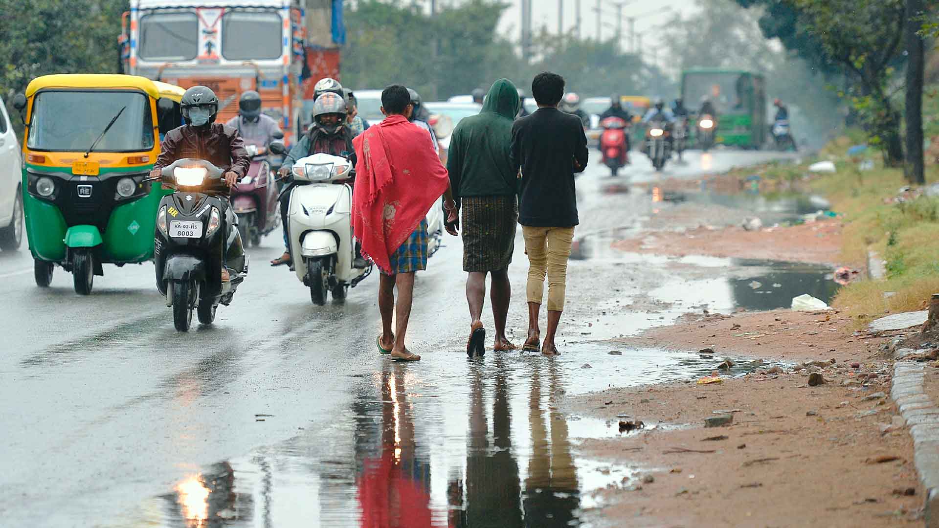 El ciclón Ockhi causa al menos 16 muertos y 100 desaparecidos en Sri Lanka e India