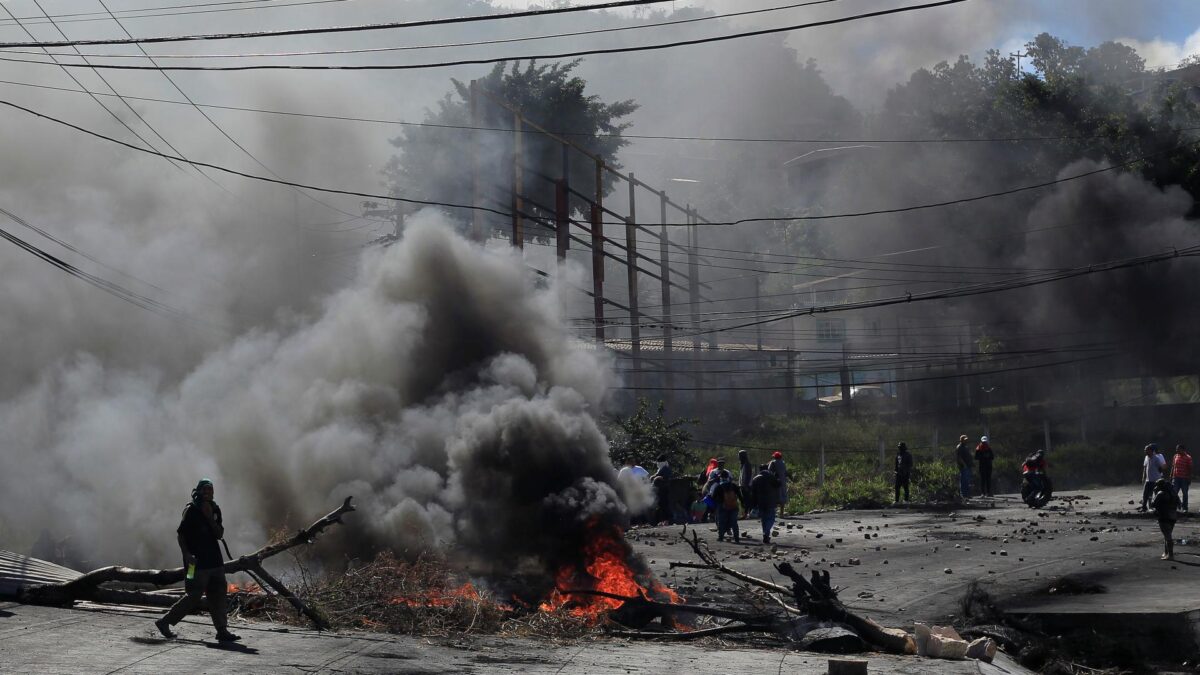 El gobierno de Honduras decreta el estado de excepción en plena crisis poselectoral