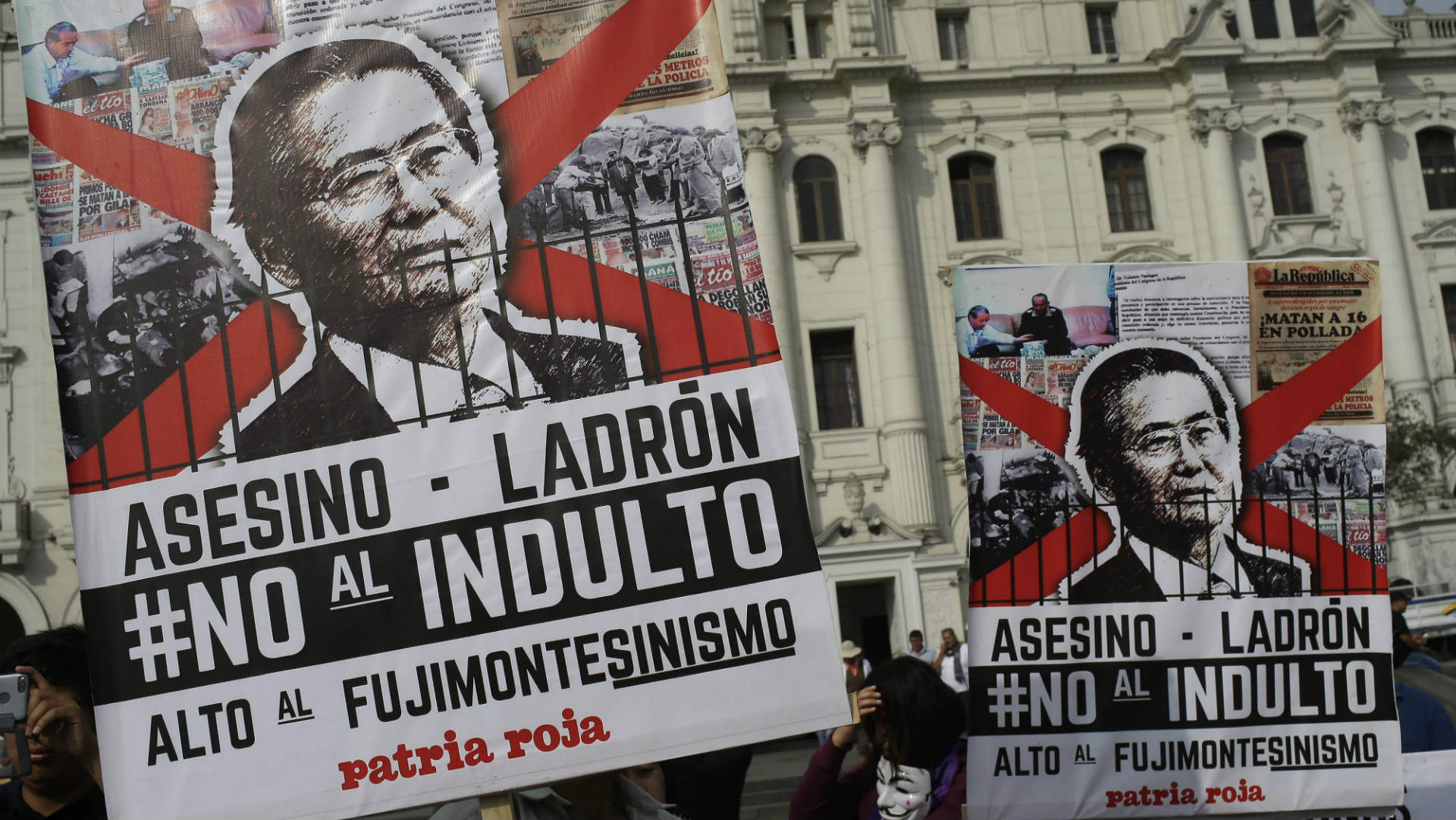 El indulto a Fujimori provoca renuncias en el Gobierno y acciones para revertirlo