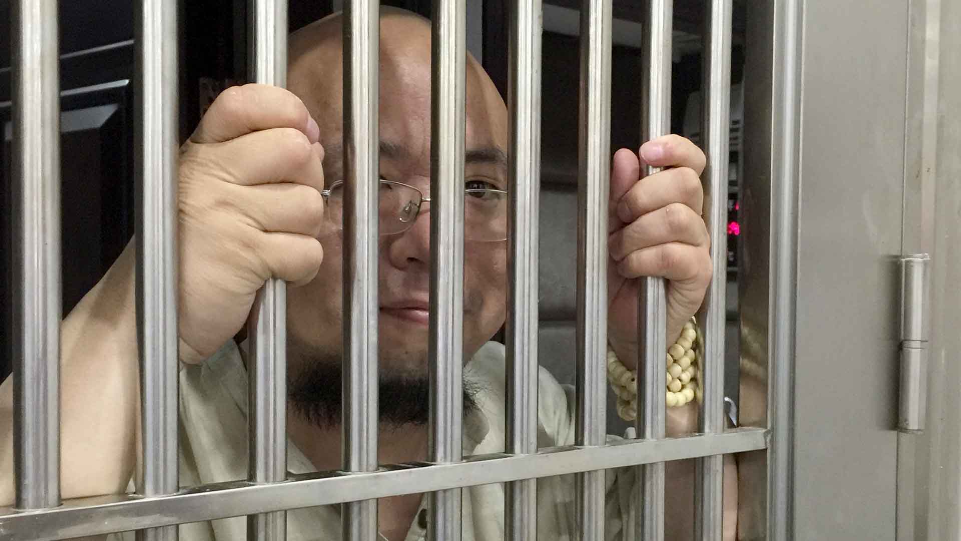 El popular activista y bloguero chino Wu Gan es condenado a ocho años de prisión