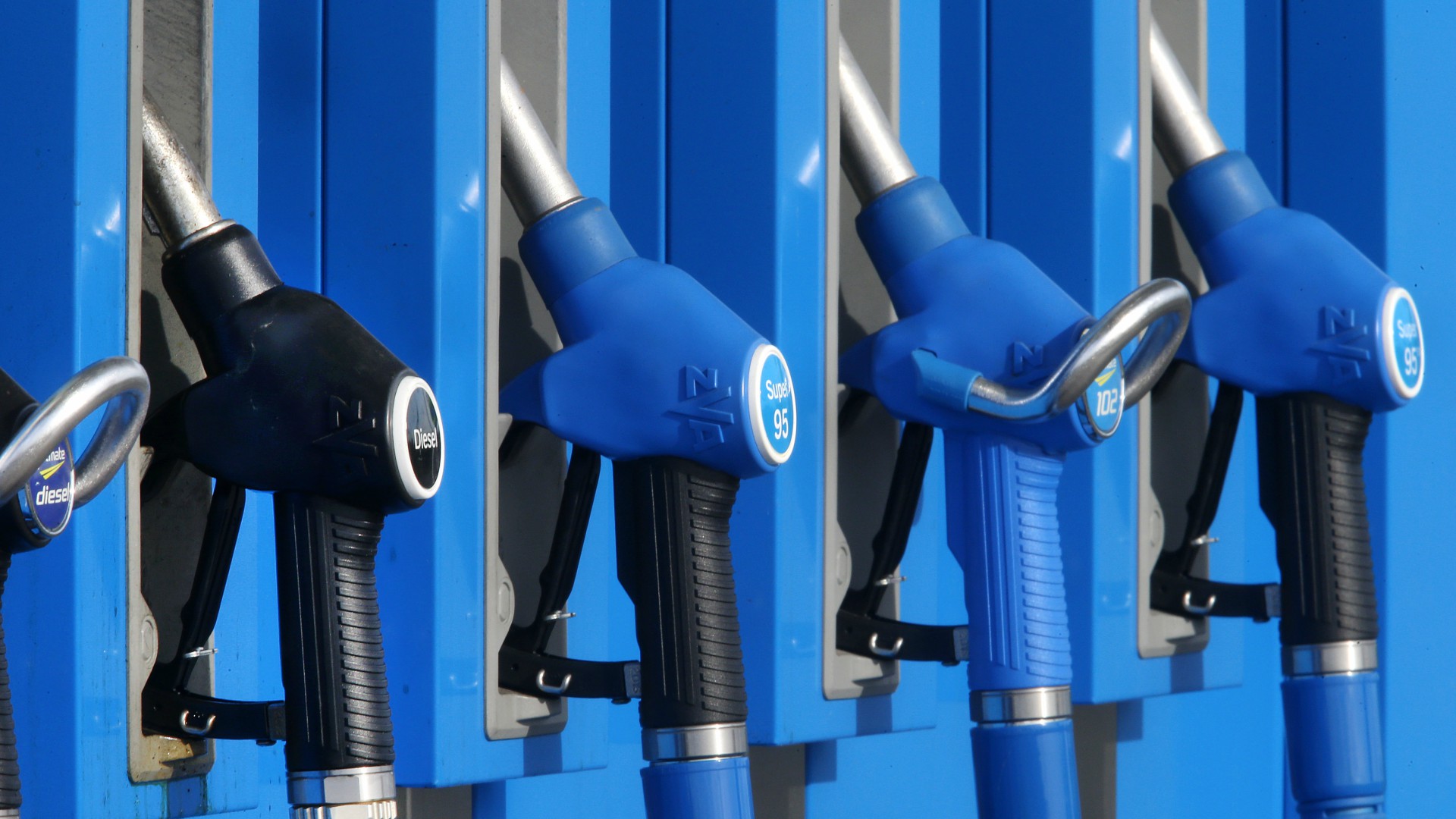 La inflación anual del IPC baja al 1,2% por la menor subida de precios de los carburantes