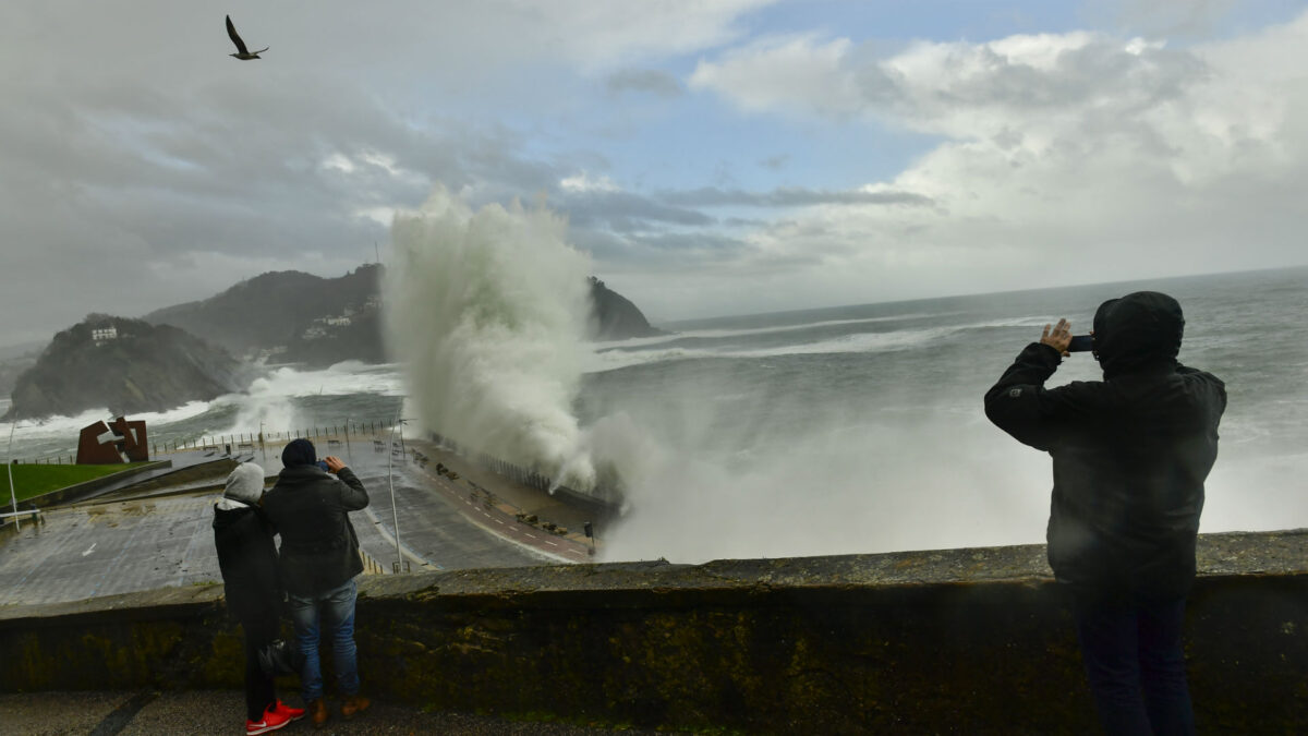 Llega a España ‘Bruno’, la primera borrasca de invierno con un intenso temporal