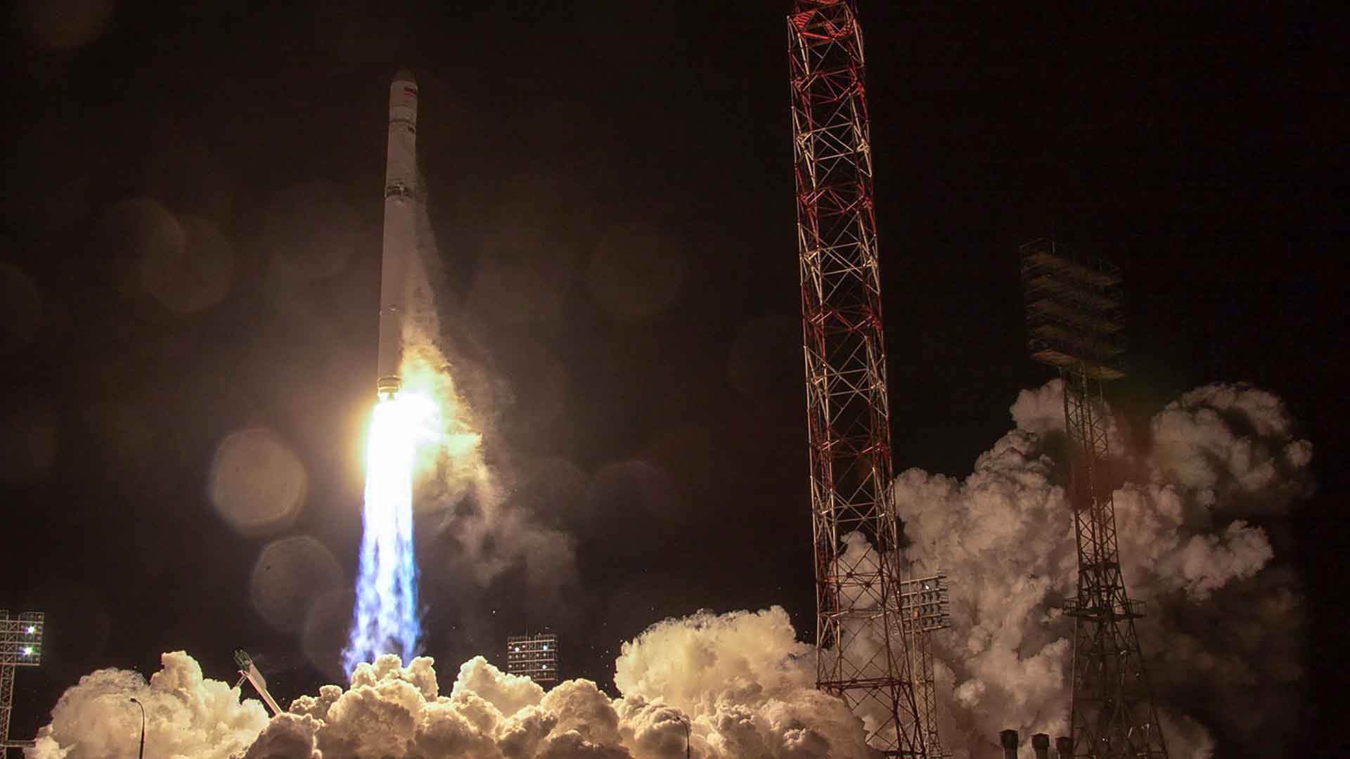 Rusia restablece el contacto con el satélite angoleño Angosat-1