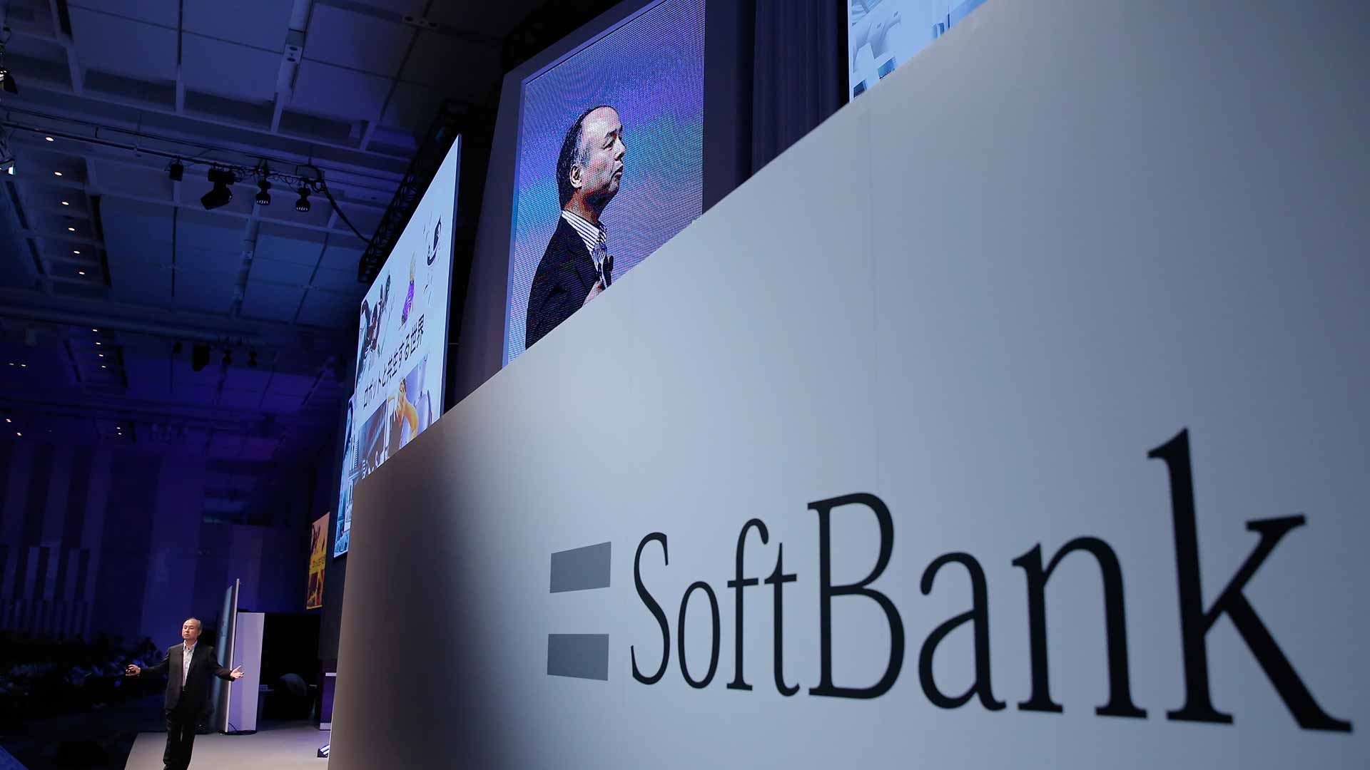 El grupo japonés Softbank acuerda la compra del 20% de las acciones de Uber