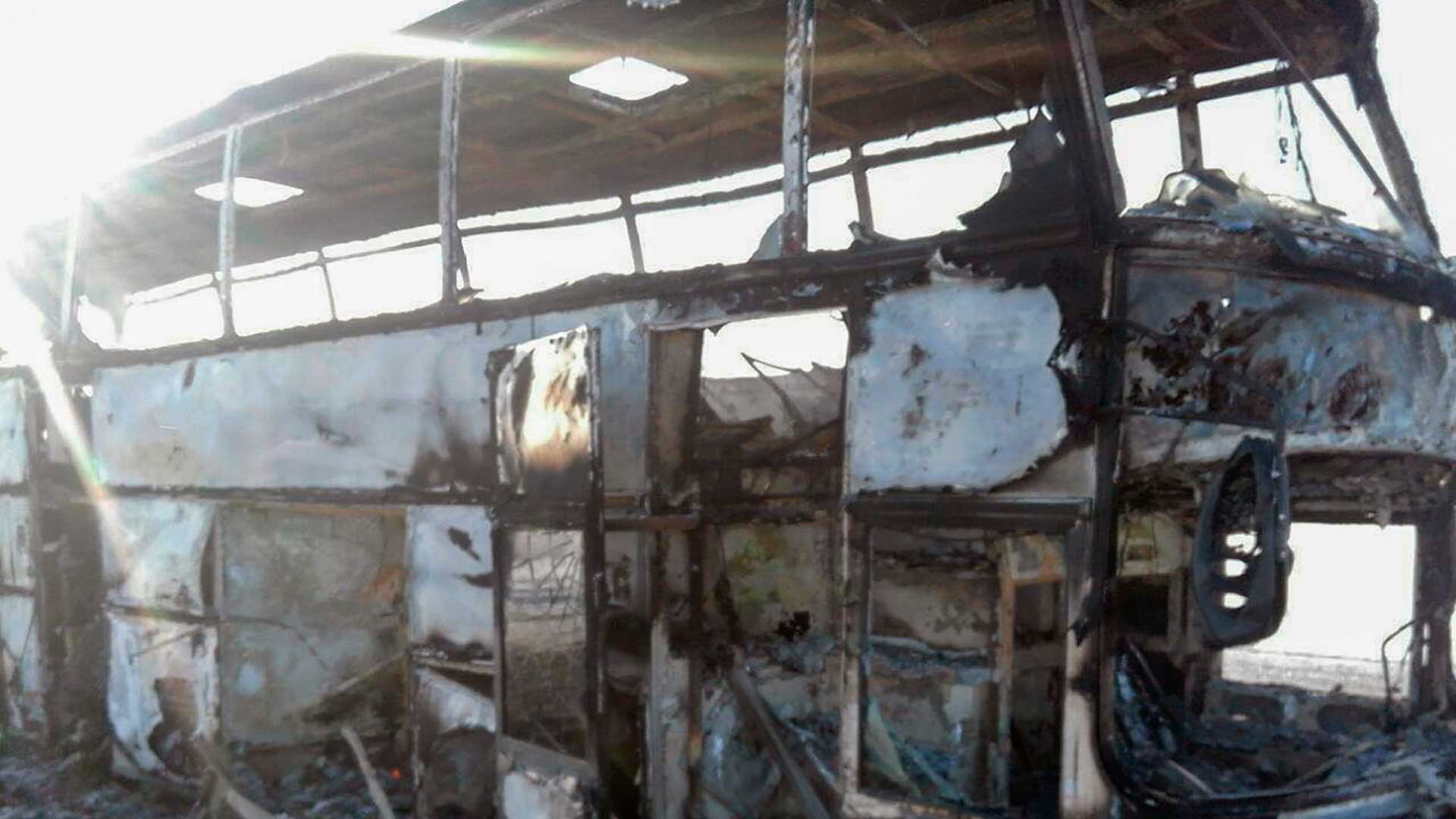 Al menos 52 personas mueren tras el incendio de un autobús en Kazajistán