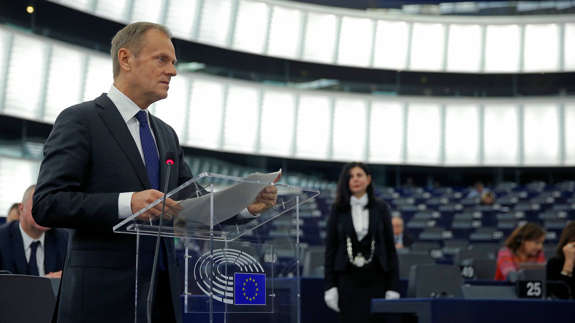Bruselas abre la puerta a que el Reino Unido siga en la Unión Europea