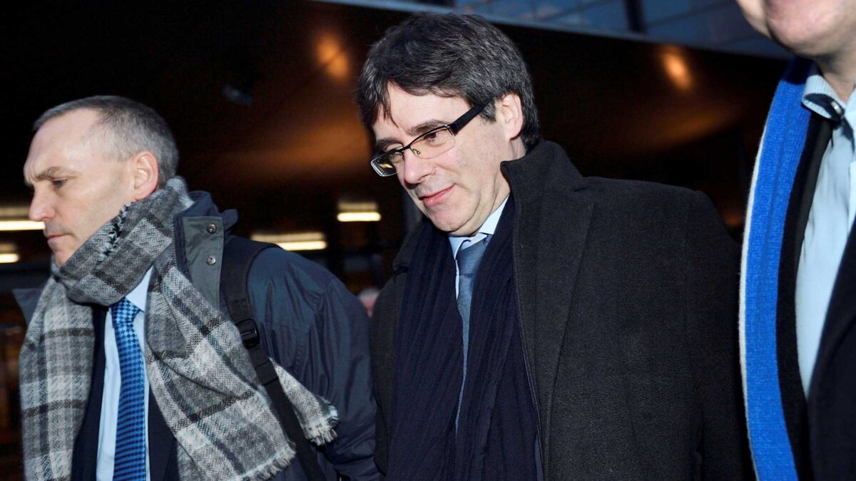 El juez Llarena rechaza reactivar la orden de detención contra Puigdemont