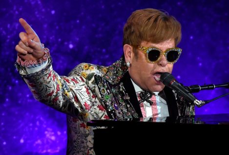 Elton John se despedirá de las giras en 2021