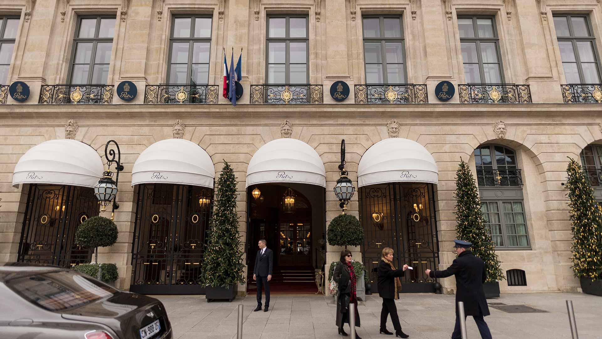 Hallan parte del botín robado en el hotel Ritz de París