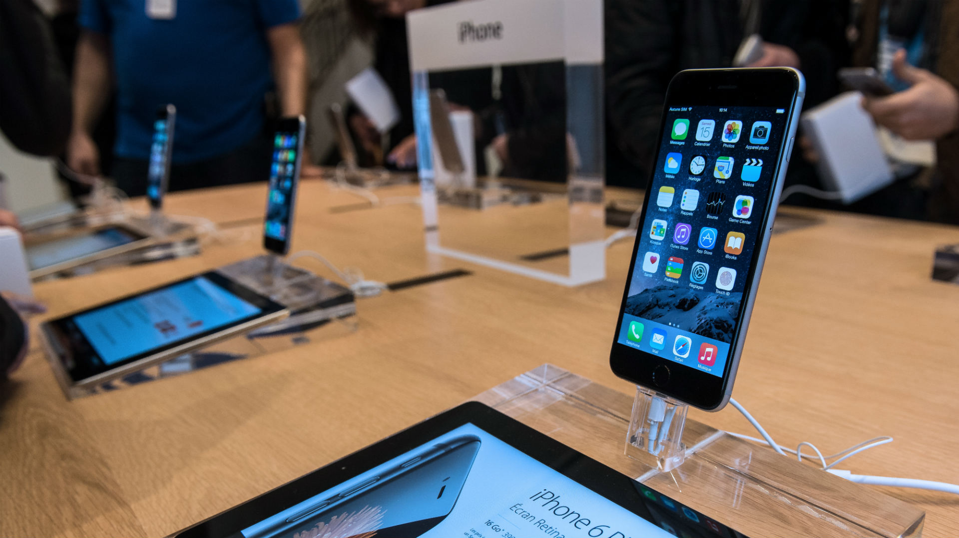 La justicia francesa abre una investigación contra Apple por "obsolescencia programada"