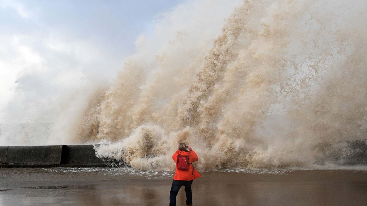 La tormenta Eleanor sacude Europa y deja dos muertos