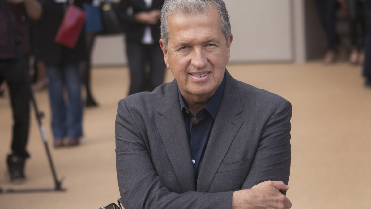 Mario Testino y Bruce Weber, acusados de haber explotado sexualmente a modelos