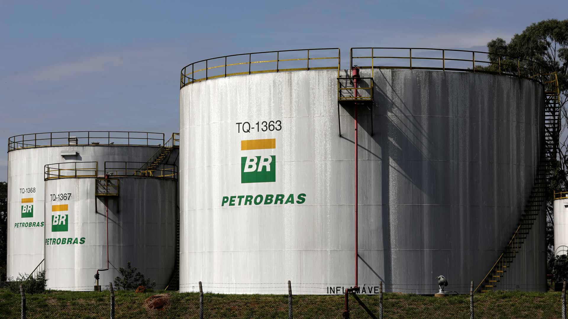 Petrobras acuerda pagar 2.950 millones de dólares para evitar ir a juicio contra sus accionistas