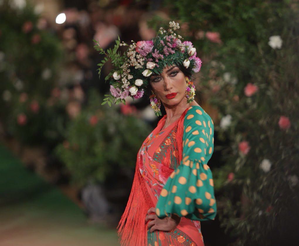 Rocío Peralta lleva la moda del s. XIX a sus trajes de flamenca