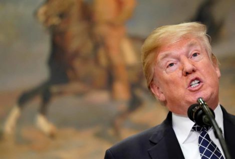 Trump prorroga "por última vez" la suspensión de sanciones a Irán por el pacto nuclear